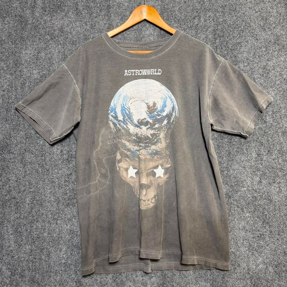 Travis-scott Men's Grey and Black T-shirt